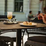 Anna Grand Hotel