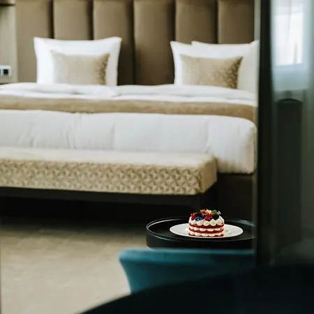 Anna Grand Hotell 5*