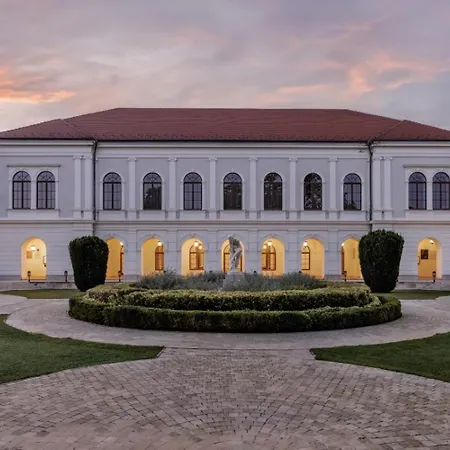 Hotel Anna Grand
