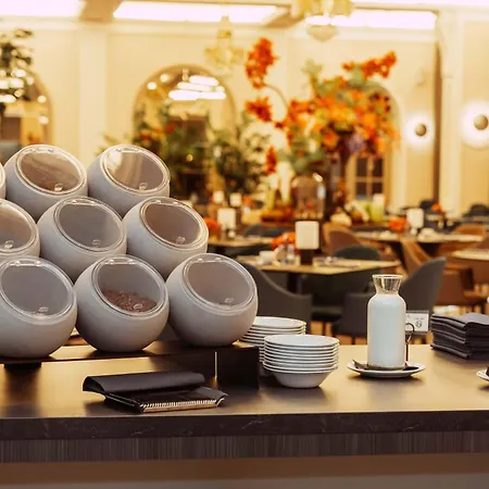Hotel Anna Grand 5*