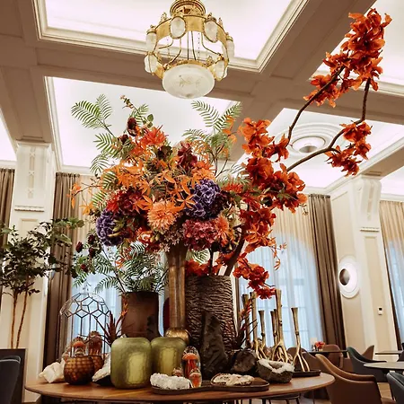 Anna Grand Hotel