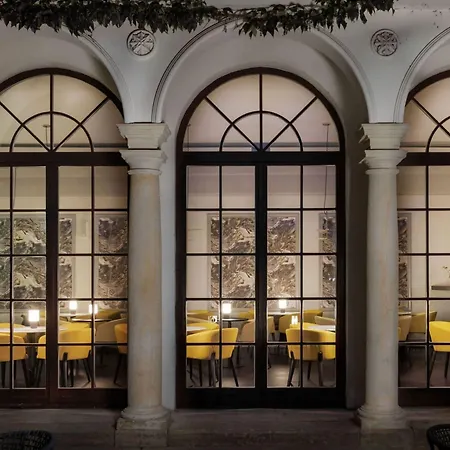 Anna Grand Hotell 5*